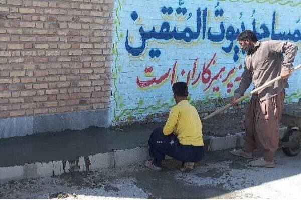 بازسازی معابر شهر دلگان توسط جوانان جهادی