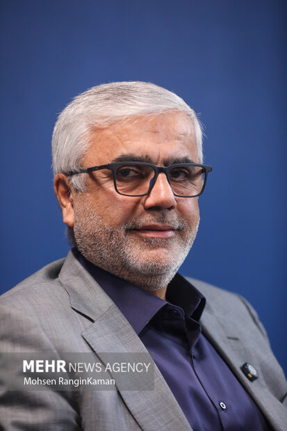 حضور مدیر عامل آبفای تهران در گروه رسانه‌ای مهر