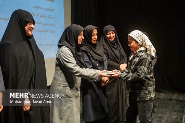 آیین نکوداشت روز کتاب و کتابدار در قزوین