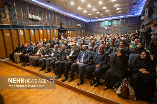 آیین نکوداشت روز کتاب و کتابدار در قزوین