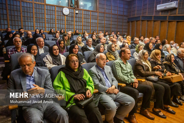 آیین نکوداشت روز کتاب و کتابدار در قزوین