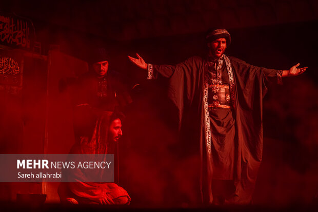 نمایش نور و صدای «آغاز بی پایان»