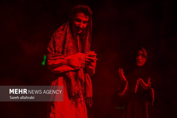 نمایش نور و صدای «آغاز بی پایان»