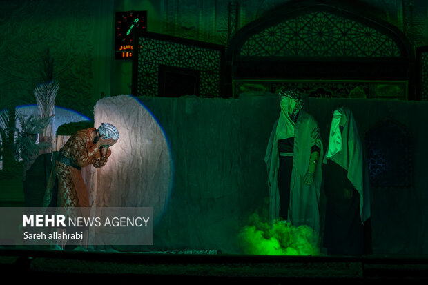 نمایش نور و صدای «آغاز بی پایان»