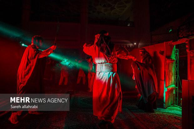 نمایش نور و صدای «آغاز بی پایان»