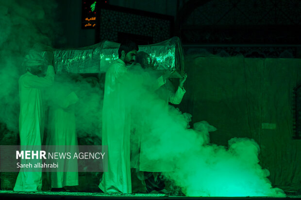 نمایش نور و صدای «آغاز بی پایان»