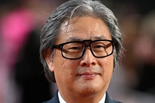 فيلم،پارك،پروژه،انتخاب،جهاني،دست،كنيز،راهزنان،ارگان،شهرت،انگليسي