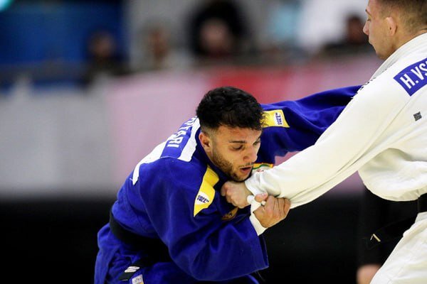 وزن،ناشنوايان،دفتري،توكيو،آبان