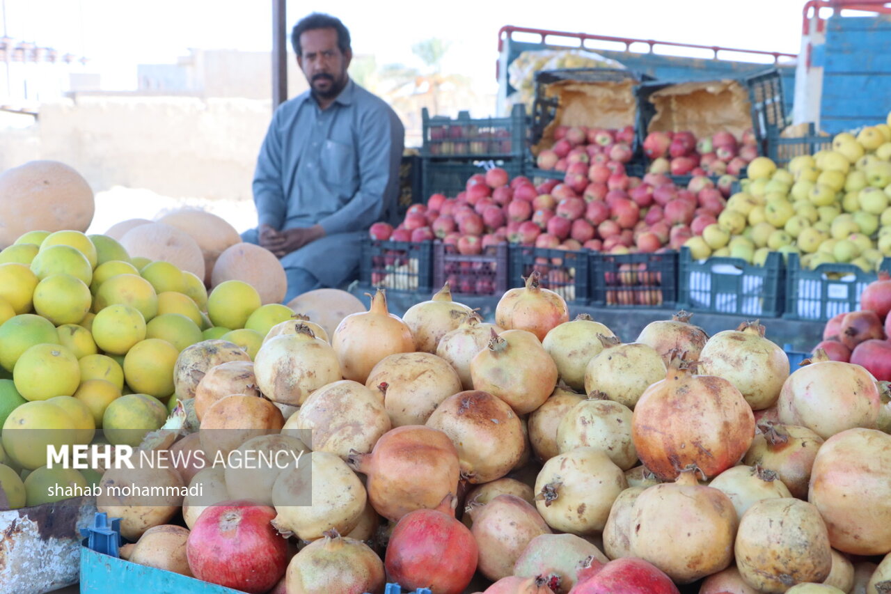 گلایه مردم زاهدان از نواسانات قیمت و نبود نظارت در میدان میوه تره بار