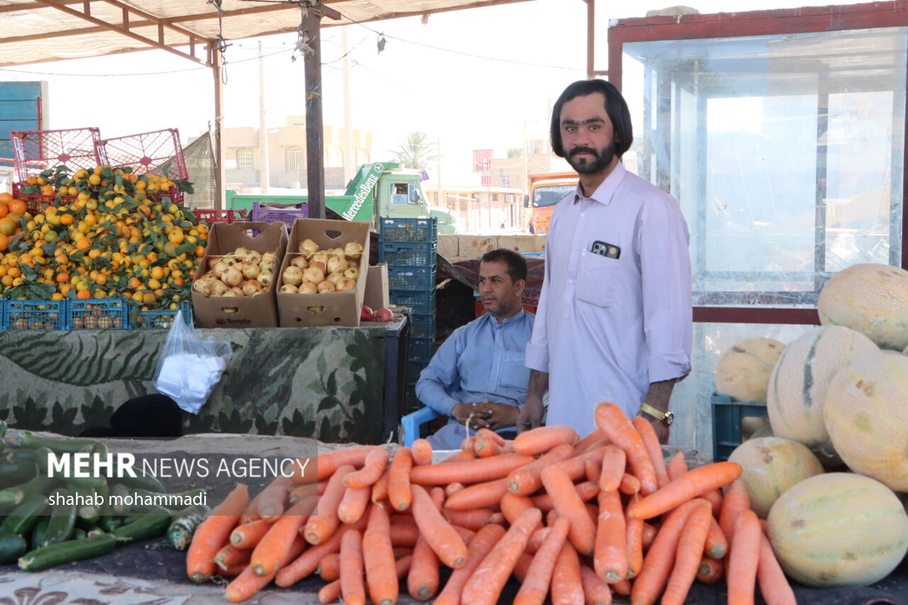 گلایه مردم زاهدان از نواسانات قیمت و نبود نظارت در میدان میوه تره بار
