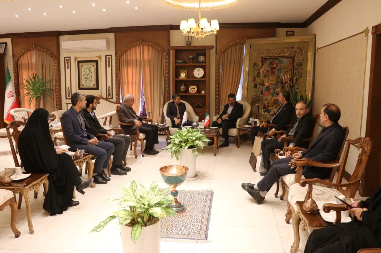 میرزاده:۱۱ هزار خادم رضوی در اصفهان خدمترسانی میکنند