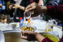 Traditional dishes delight visitors in Iran's Mashhad