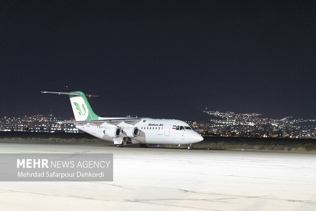 آیین استقبال از پیکر ۶ شهید گمنام دفاع مقدس در شهرکرد
