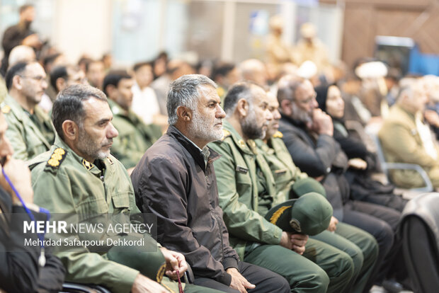 آیین استقبال از پیکر ۶ شهید گمنام دفاع مقدس در شهرکرد