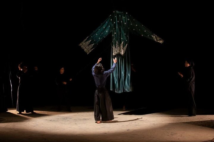 گُر؛ نمایشی در ستایش دانایی گُر؛ نمایشی در ستایش دانایی