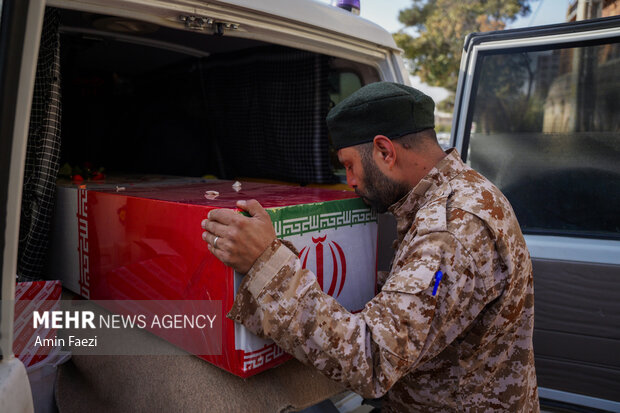 آئین استقبال از شهدای گمنام در شیراز