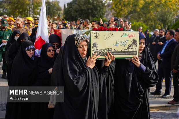 آئین استقبال از شهدای گمنام در شیراز