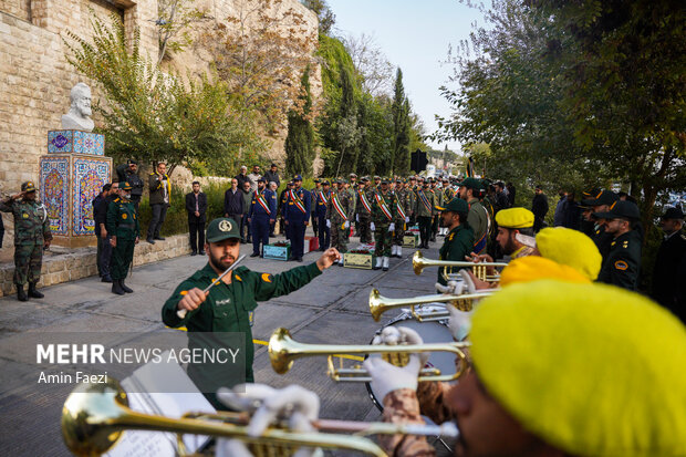 آئین استقبال از شهدای گمنام در شیراز