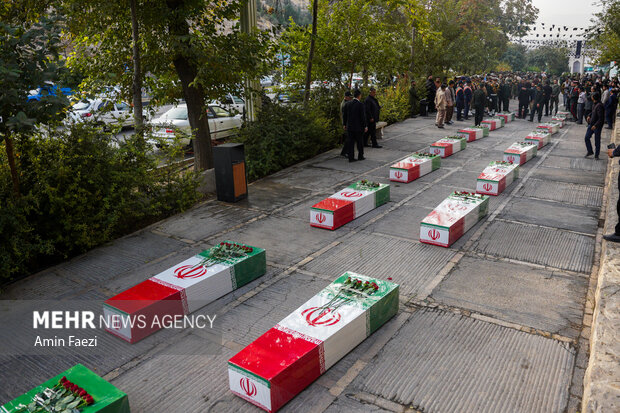 آئین استقبال از شهدای گمنام در شیراز