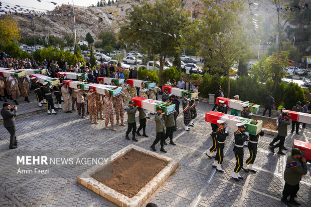 آئین استقبال از شهدای گمنام در شیراز