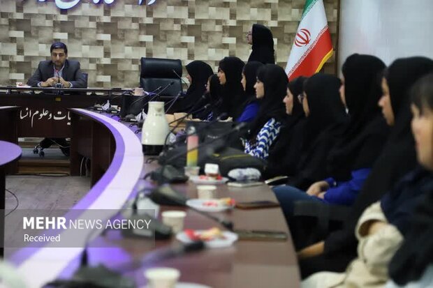 راهب: طرح «روستا با طعم کتاب» در ۸ روستای فاقد کتابخانه بوشهر اجرا شد