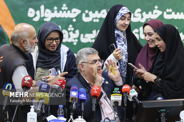 نشست خبری پنجمین جشنواره برنامه‌های رادیویی پژواک