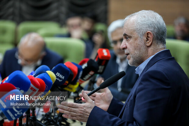 نشست خبری رئیس بنیاد شهید و امور ایثارگران