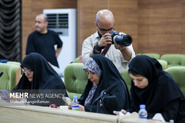 نشست خبری رئیس بنیاد شهید و امور ایثارگران