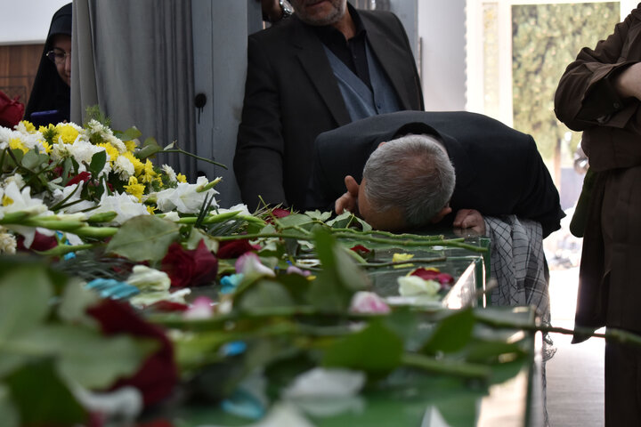 استقبال از پیکر مطهر ۶ شهید گمنام دفاع مقدس در یاسوج