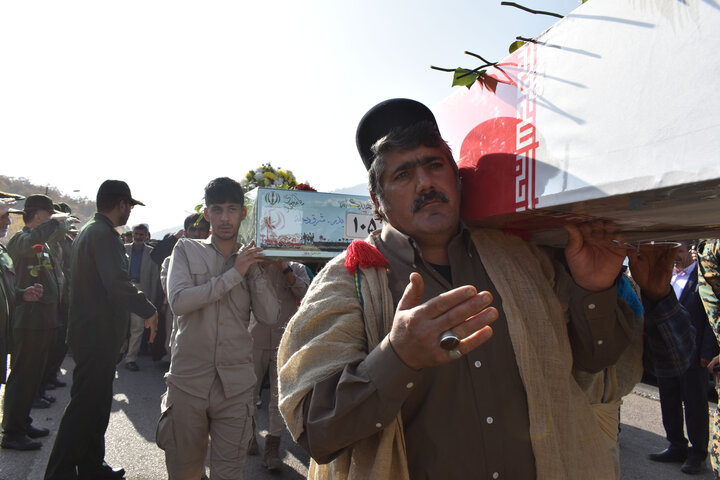 استقبال از پیکر مطهر ۶ شهید گمنام دفاع مقدس در یاسوج