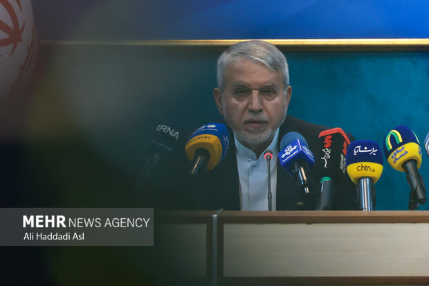 نشست خبری وزیر میراث فرهنگی، صنایع دستی و گردشگری