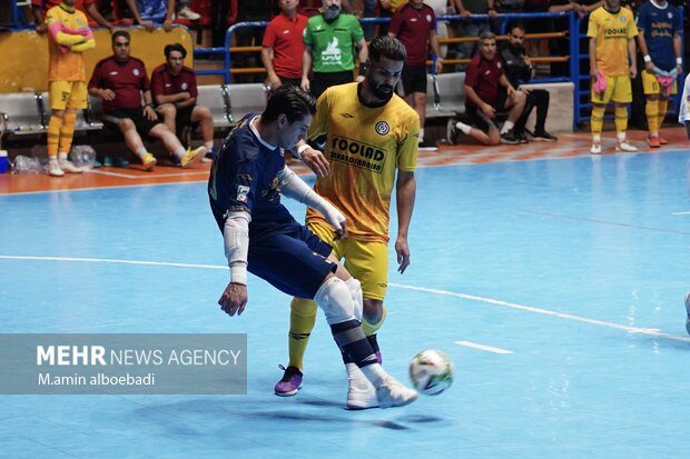 گیتی پسند - فولاد زرند