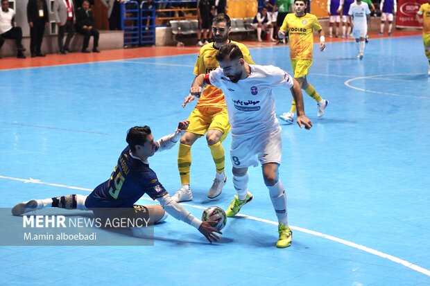 گیتی پسند - فولاد زرند