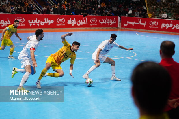 گیتی پسند - فولاد زرند