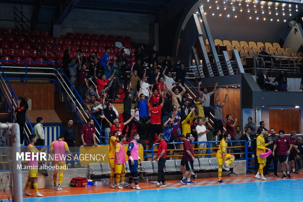 لیگ برتر فوتسال - گیتی پسند و فولاد زرند