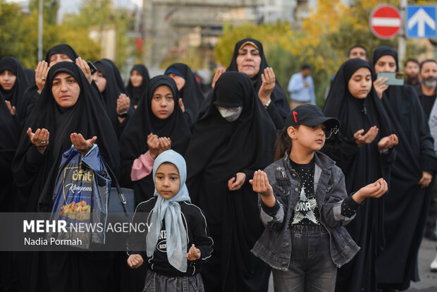 استقبال از ۱۰ شهید گمنام در کرج