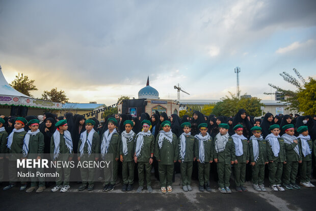 استقبال از ۱۰ شهید گمنام در کرج