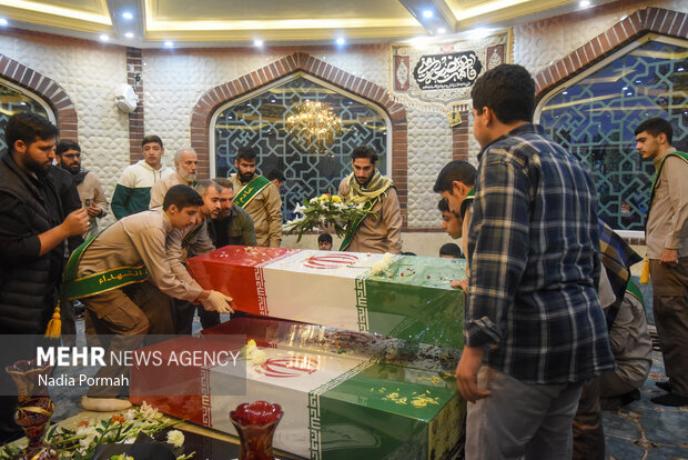 استقبال از ۱۰ شهید گمنام در کرج