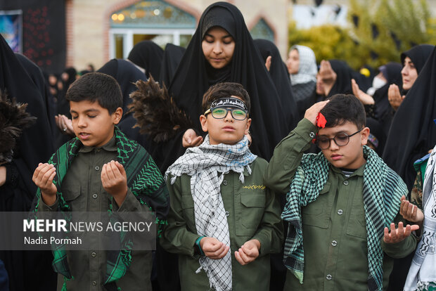 استقبال از ۱۰ شهید گمنام در کرج