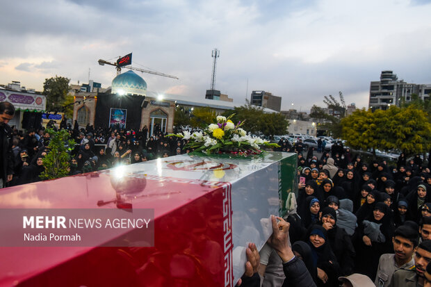 استقبال از ۱۰ شهید گمنام در کرج