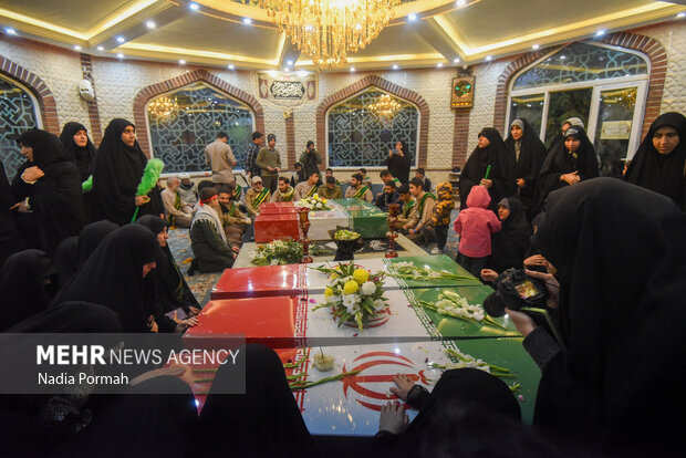 استقبال از ۱۰ شهید گمنام در کرج