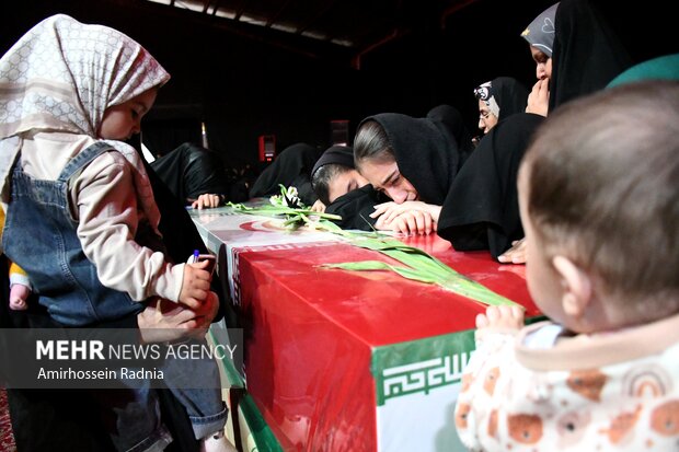 مراسم استقبال از پیکر شهدای گمنام در بیرجند