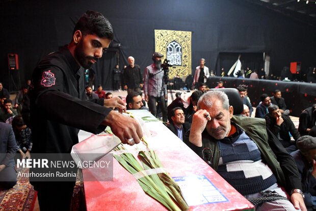 مراسم استقبال از پیکر شهدای گمنام در بیرجند