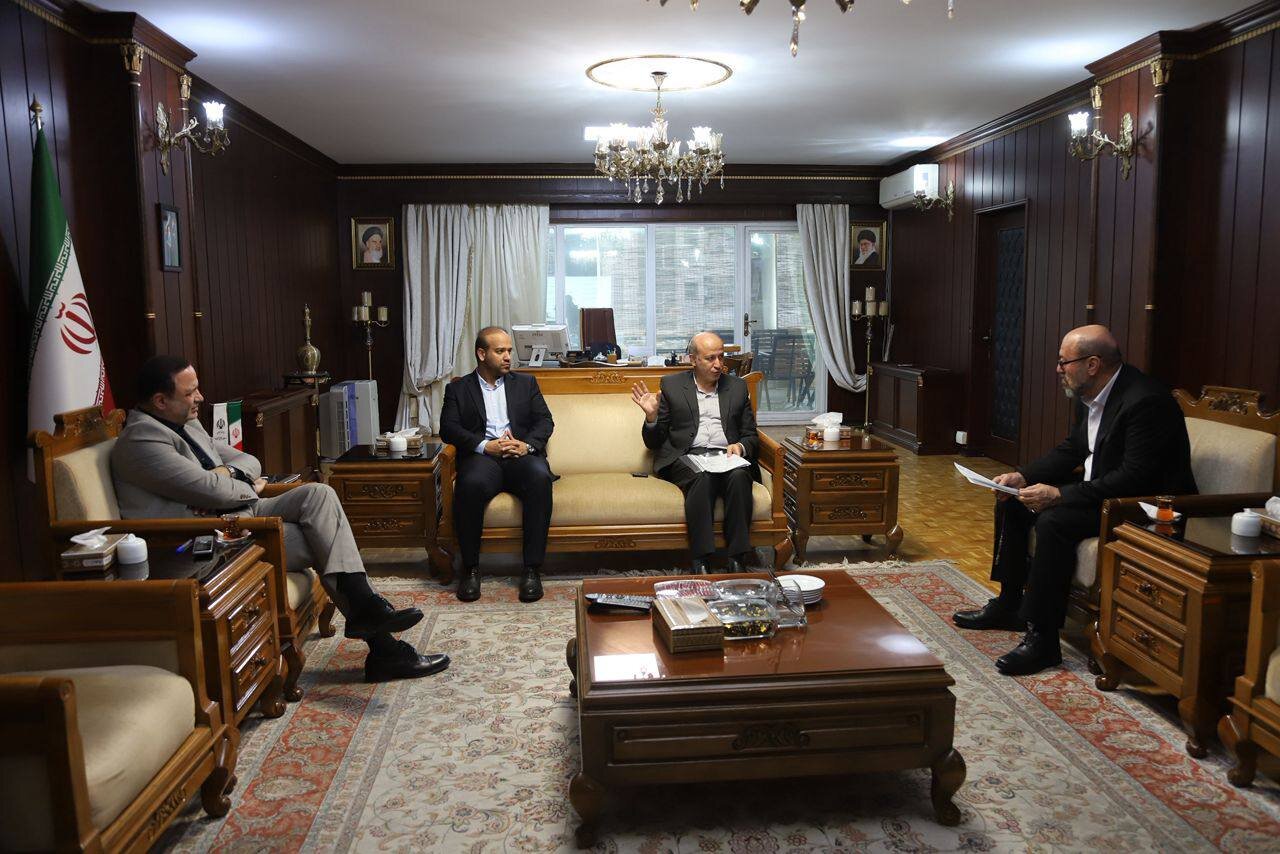 آزاد،منطقه،مستضعفان،بنياد،اقتصادي،راهكارهاي،اراضي