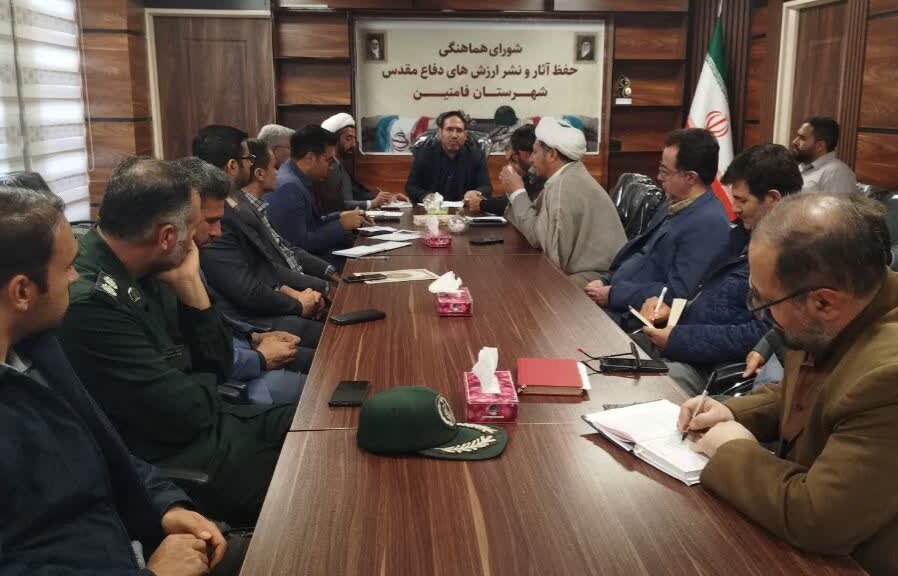 فتحی: پاسداشت شهدا در گرو برگزاری باشکوه آیینهای تشییع است فتحی: پاسداشت شهدا در گرو برگزاری باشکوه آیینهای تشییع است