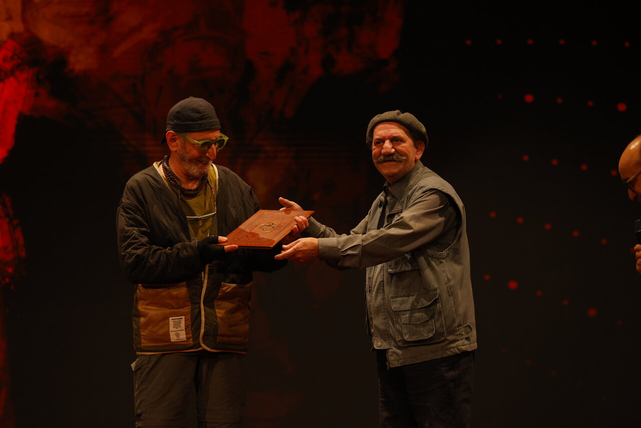 جشنواره ۲۵ به ایستگاه پایانی رسید؛ شفیعی کدکنی و شجریان تجلیل شدند