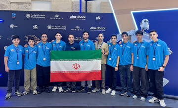 رئيس الجمهورية يهنئ فوز فريق الطلاب الإيراني ببطولة "روبوكاب"