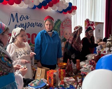 Diplomatic ladies attend charity bazaar in Tehran