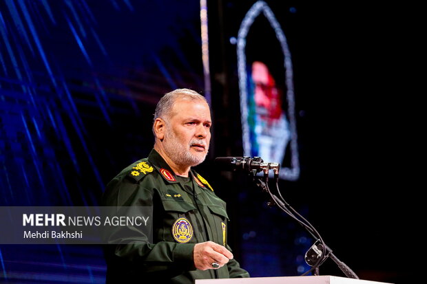 یادواره سرلشکر شهید مهدی زین الدین و 6128 شهید استان قم