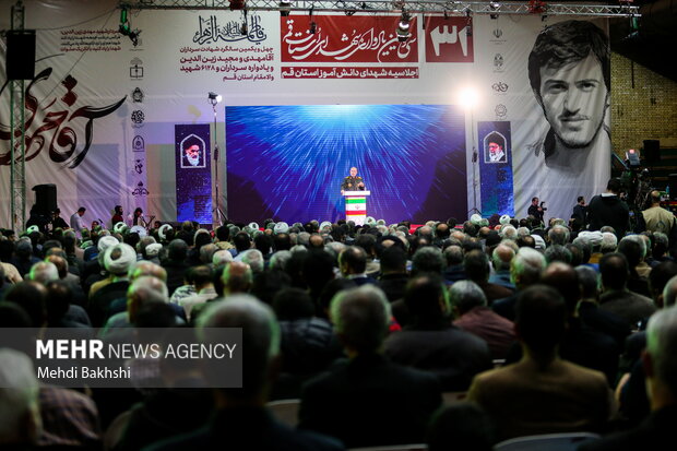 یادواره سرلشکر شهید مهدی زین الدین و 6128 شهید استان قم